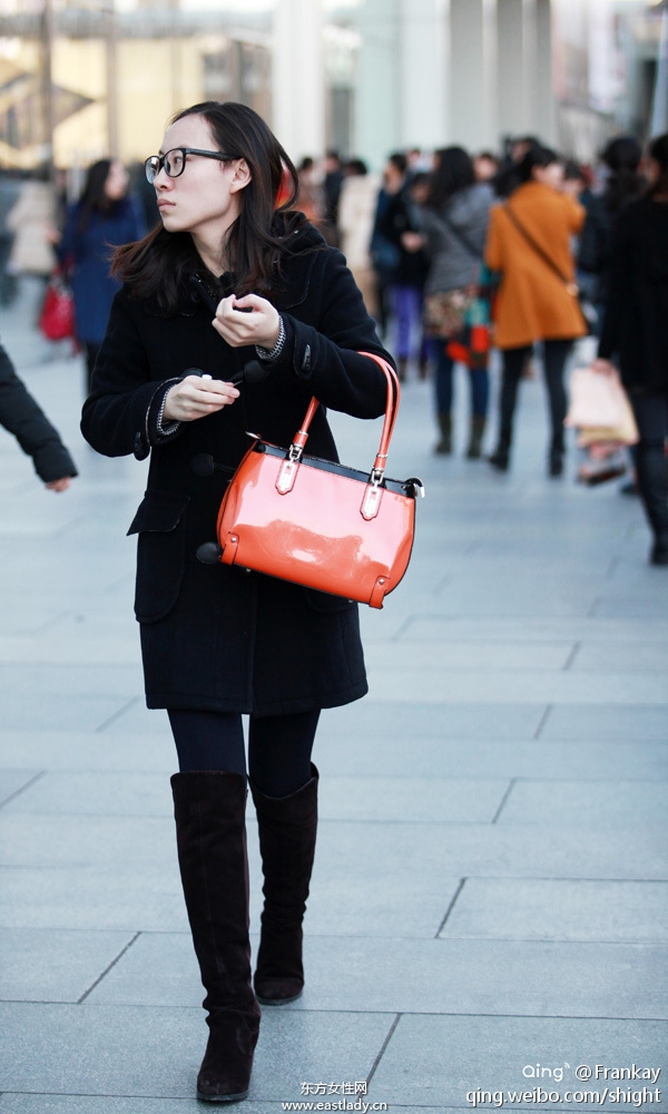 初春时尚街拍配件抢镜