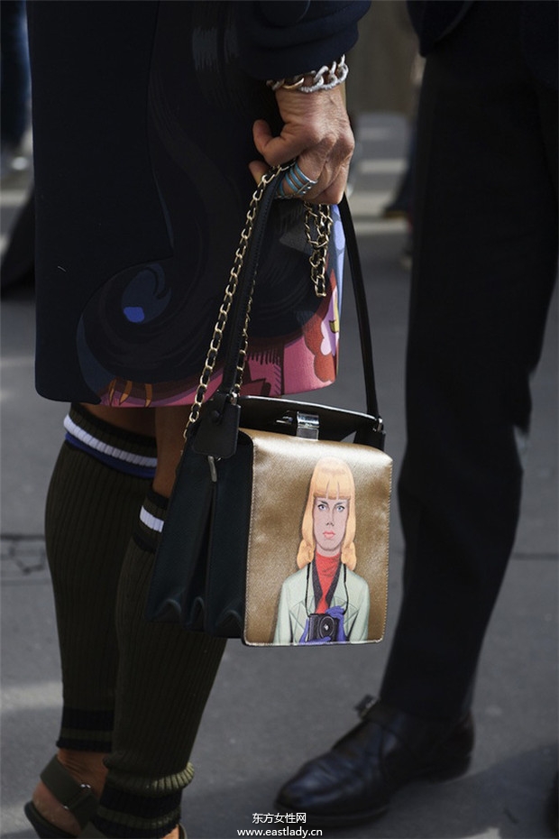 街头达人百变饰品搭个性十足