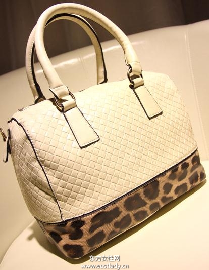 豹纹图案编织包将时尚进行到底
