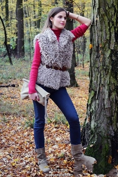 腰带搭配立马穿出小蛮腰