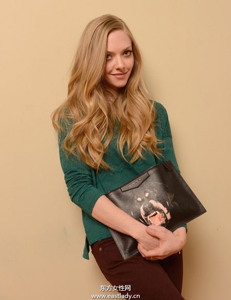 女明星们教你选择什么样的手包才更有型