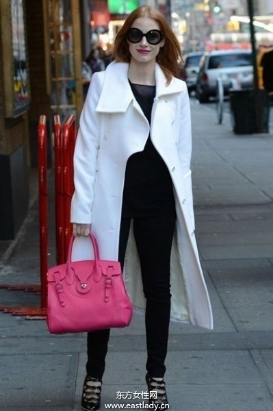 时尚风格女士手袋外出好心情