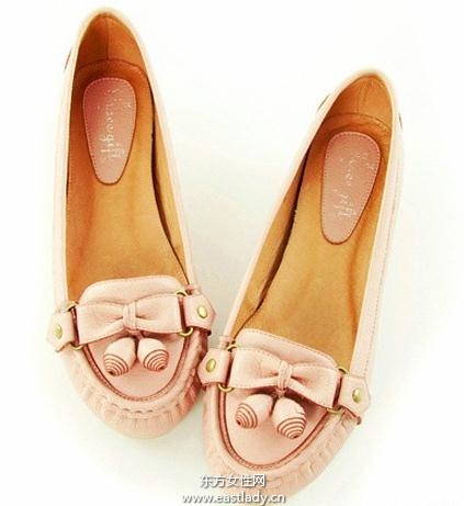 可爱娃娃鞋每个女孩春季必备的单品之一