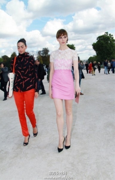 2013年最热的尖头高跟鞋让你女人味十足