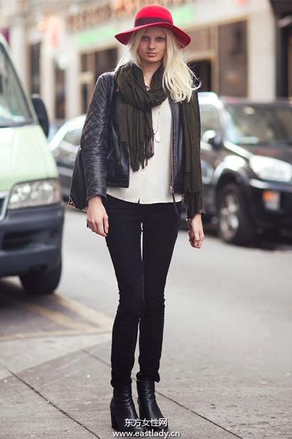 小礼帽打造春日帅气英伦范