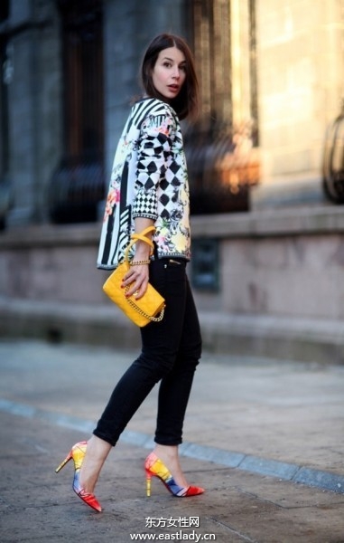 2013年最热的尖头高跟鞋让你女人味十足