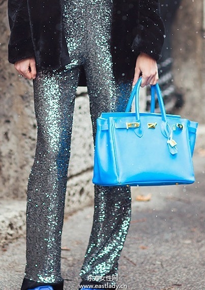 街拍欧美达人时髦包包提高回头率