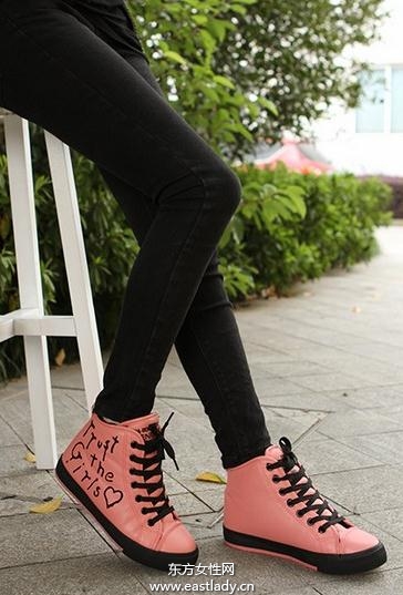 2013春秋绚丽短靴出行必备闪亮单品