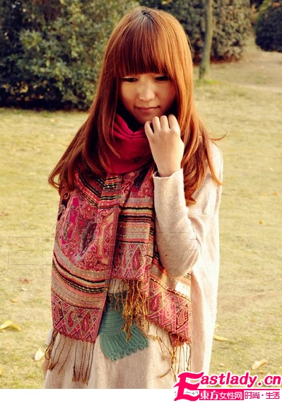 时尚围巾单品给冬日添温暖