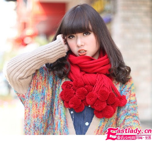 时尚围巾单品给冬日添温暖