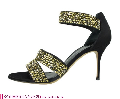 卡飒迪Casadei水钻高跟女凉鞋 让你成为pub里最闪亮的女神