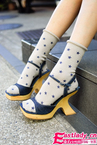 秋冬时尚袜子 让腿部风光无限