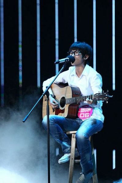 2011快乐女声11强 看看谁的穿衣水平高