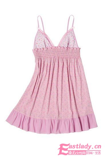 蜜桃派内衣凸显女孩们的甜美性感