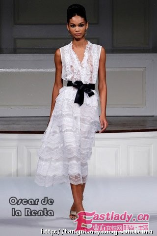 2011春夏蕾丝裙新品发布 打造优雅女人味