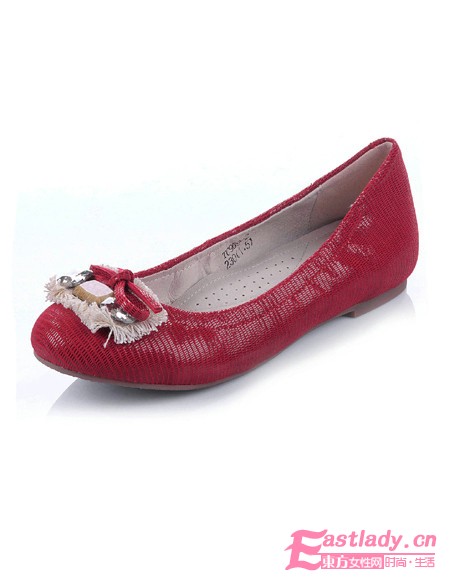 春季缤纷平底单鞋 打造氧气甜美公主