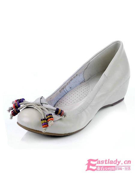 春季缤纷平底单鞋 打造氧气甜美公主