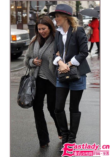 明星早春爱穿小西装 甜美帅气都不缺