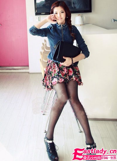 牛仔外套+裙装 完美MIX甜美酷辣范