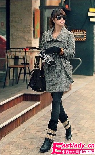 巧搭裤子和靴子 纤细美腿show出来