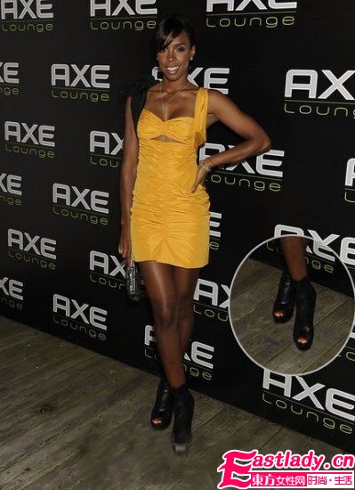 明星鱼嘴短靴 性感帅气大碰撞