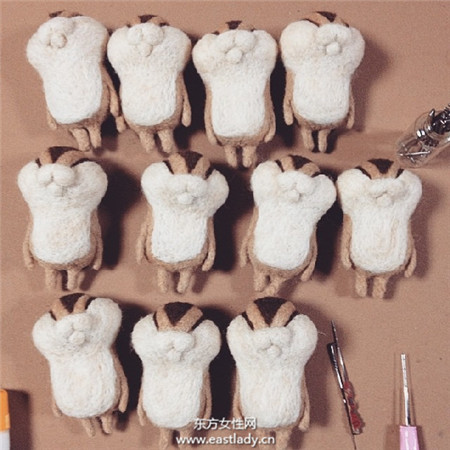 长胡子的鞋猫也太幽默 表情逗趣又微窘的困惑萌动物羊毛毡