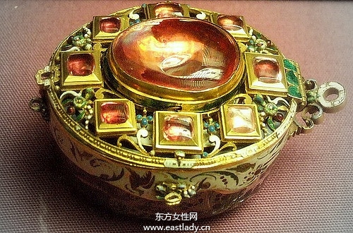 复古挂件怀表再造民族风