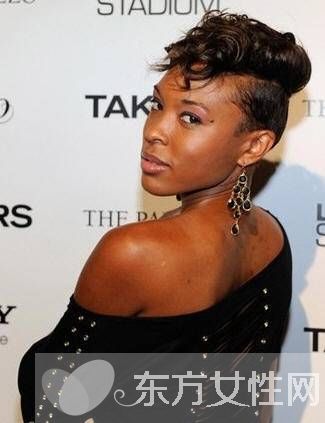 耳饰巧妙搭配 让你气质瞬间提升还瘦脸