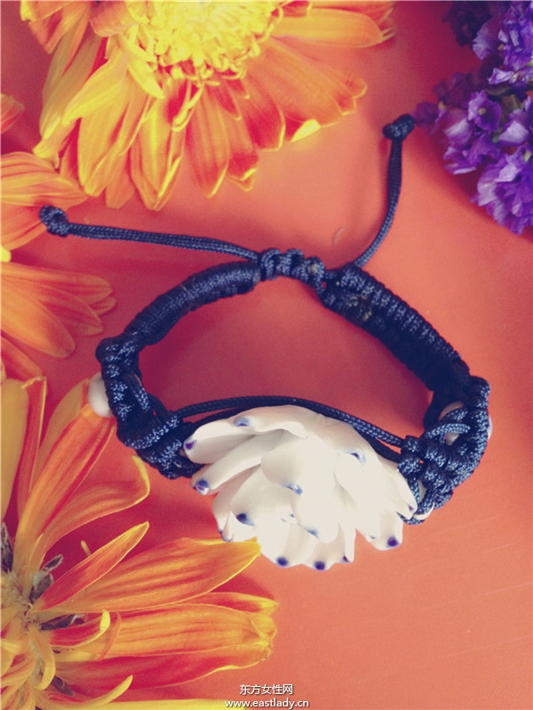 夏季热潮优雅手链伴你行