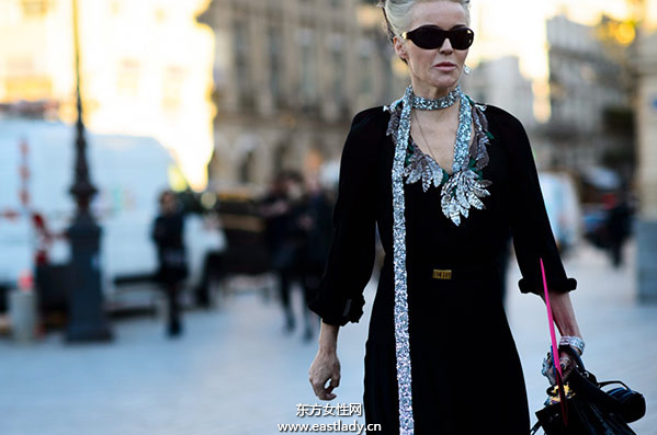 盘点时装周潮人最爱佩戴的首饰