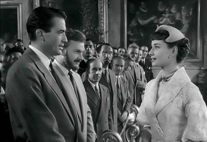 它居然是奥黛丽赫本一生中最爱的胸针饰品