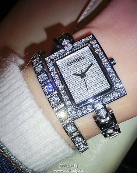 复古时尚手表戴出个性