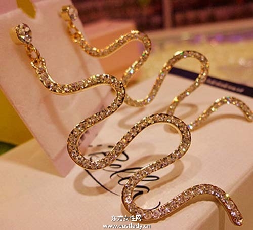 蛇年必备转运饰品很潮又实用