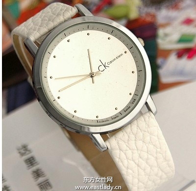 经典时尚情侣手表见证你们最真的爱情