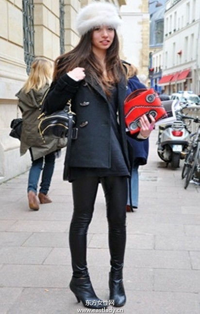 时尚皮草帽给冬日带来一丝暖意