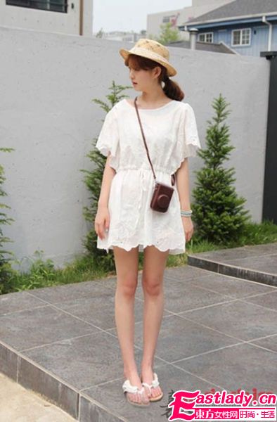 防晒草帽既实用又能凸显品位