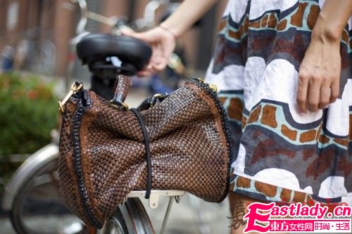 草编包时尚款给你清凉一夏