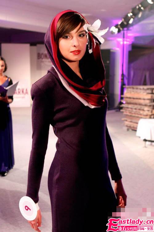 围巾变头巾玩出异域风情