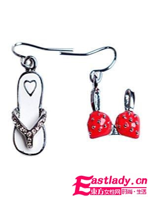 时尚不对称才是美 秋冬耳环新表情