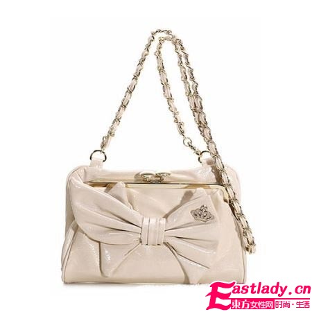 旧时代手袋优雅回归 深秋盛吹复古风