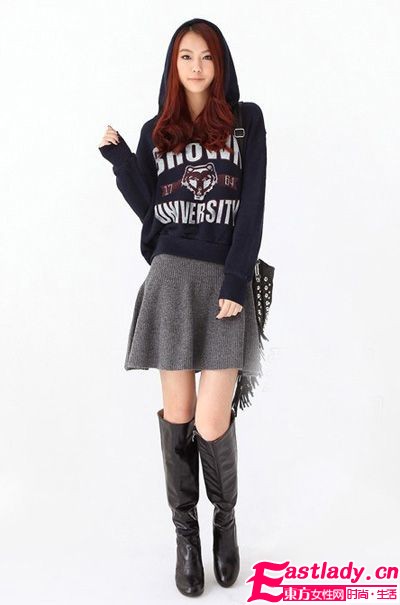 魅力无法挡 流苏包包摇曳职场俏媚装