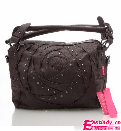 出街抢镜必备LANGRAND潮女包袋