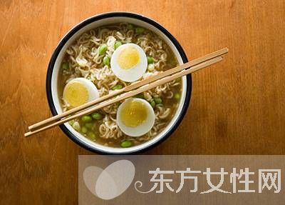 孕妇可以吃方便面吗 孕妇吃方便面注意事项