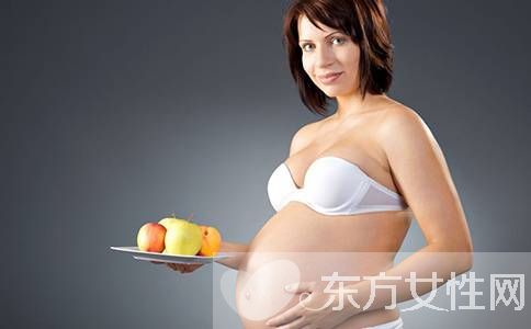 怀孕多长时间有反应 这个姿势才是孕妇的正确睡姿