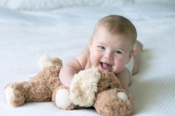 脐带绕颈怎么办 宝妈如何帮助胎儿脱困