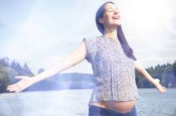 怀孕妈妈穿鞋有讲究 三个错误要避免