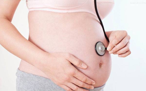 胎动频繁要注意 当心宝宝会 缺氧
