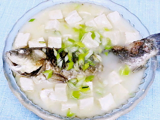 新妈妈必备的八款坐月子食谱推荐