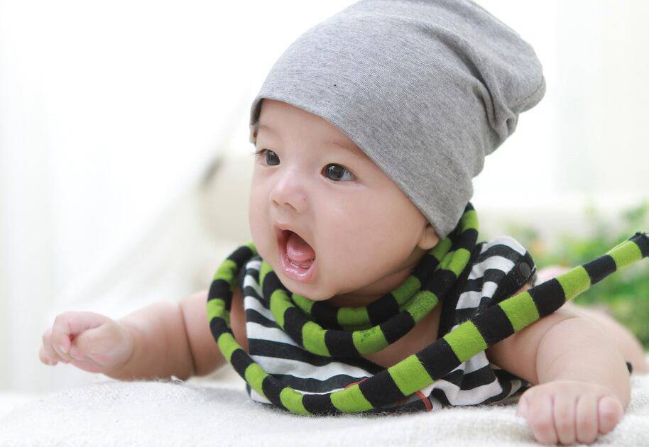 如何判断婴儿是否便秘 以下症状需注意