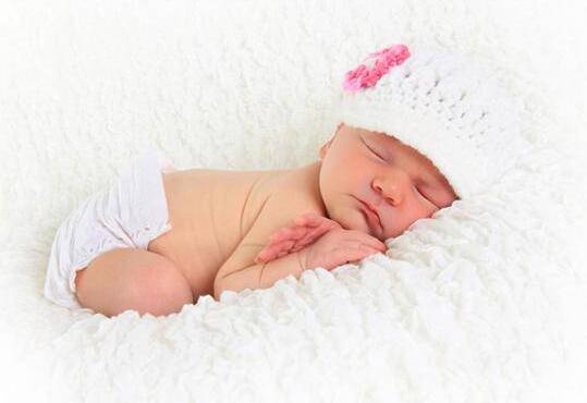 宝宝出生的体重标准 体重太轻易患这些病